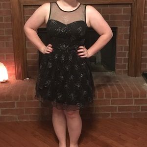 Homecoming dress: Sparkly black cocktail dress